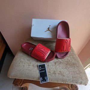 Nike Jordan Nola sliders, Red, Sz: 5